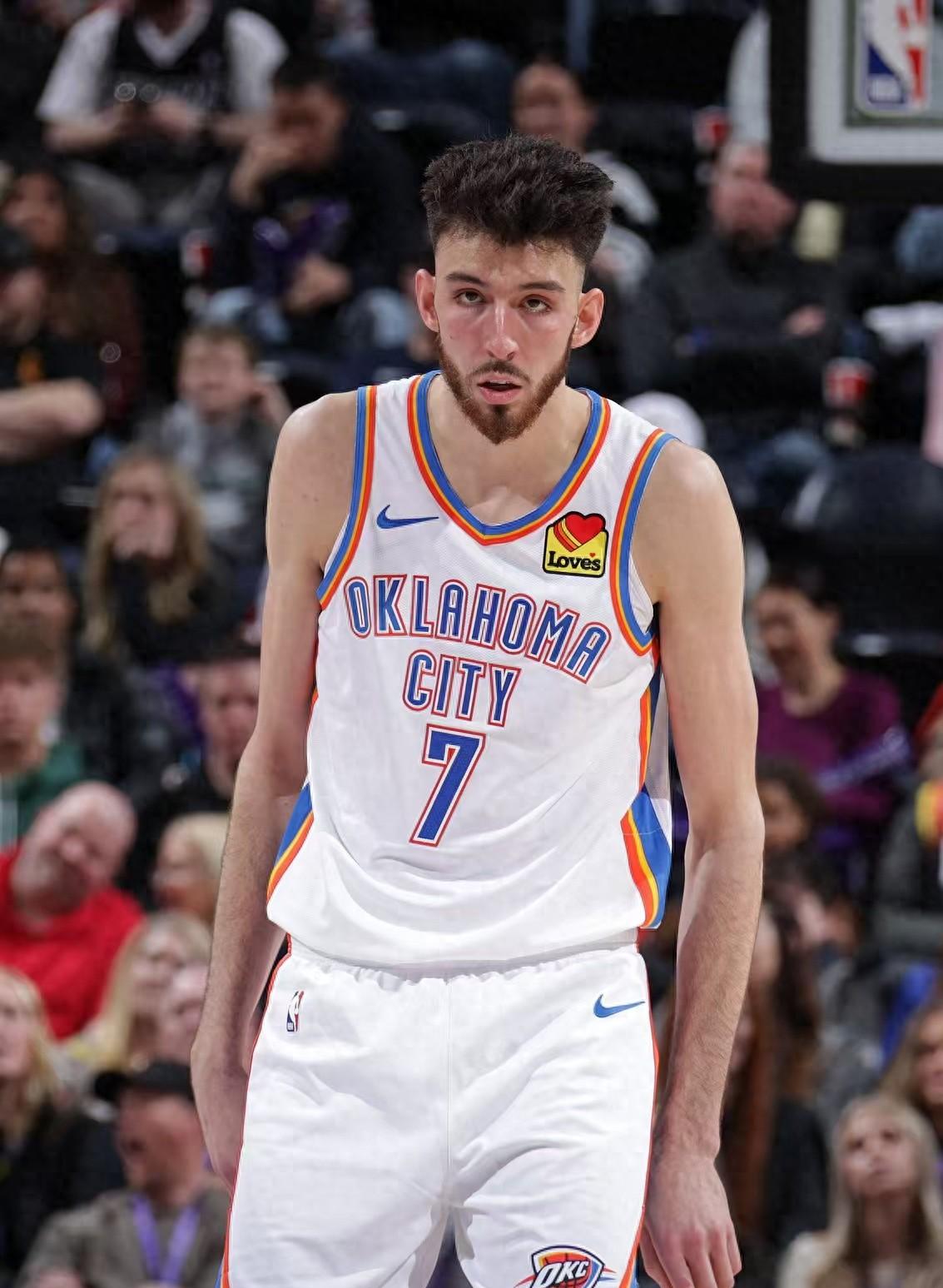 国王主场惜败凯尔特人，特拉佩茨亮点众多可回顾的简单介绍